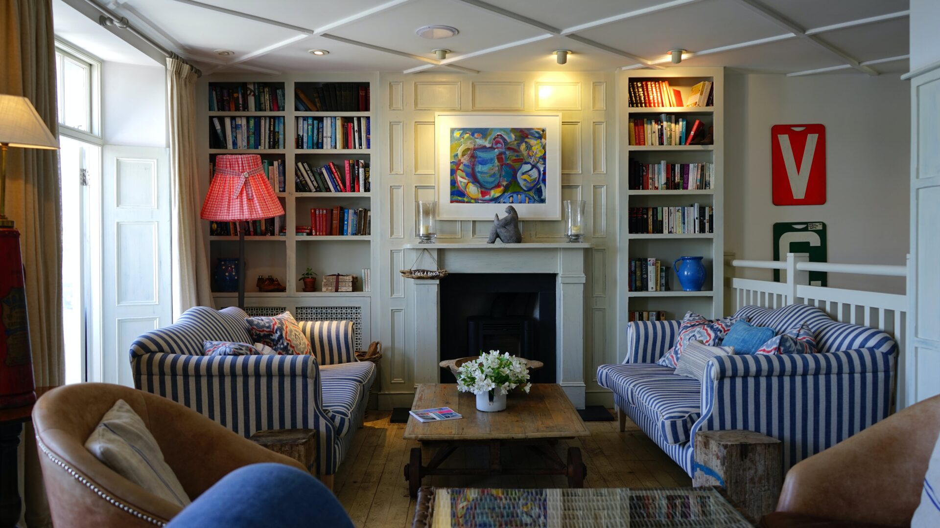 Image of a living room in London